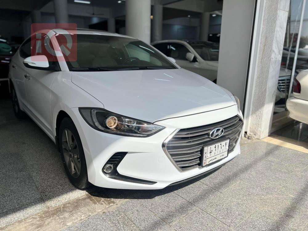 هیوندای ئەلەنترا